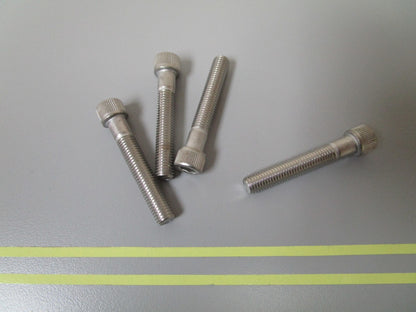 *NEW OEM* (LOT OF 4) 0750 Mercury Quicksilver SCREW 10-71959