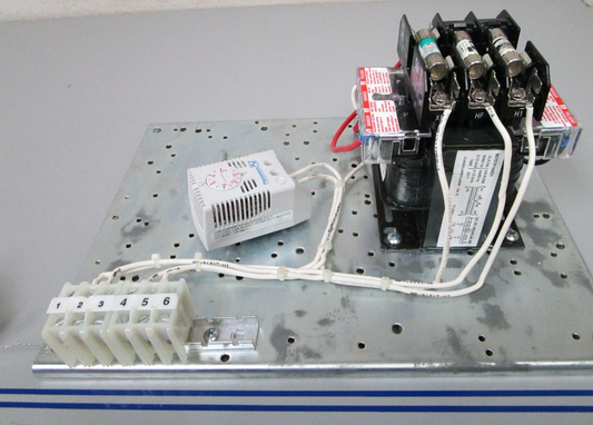 NEW OEM 9070TF150D1 Square D 0.15KVA 50/60Hz Industrial Control Transformer 0720
