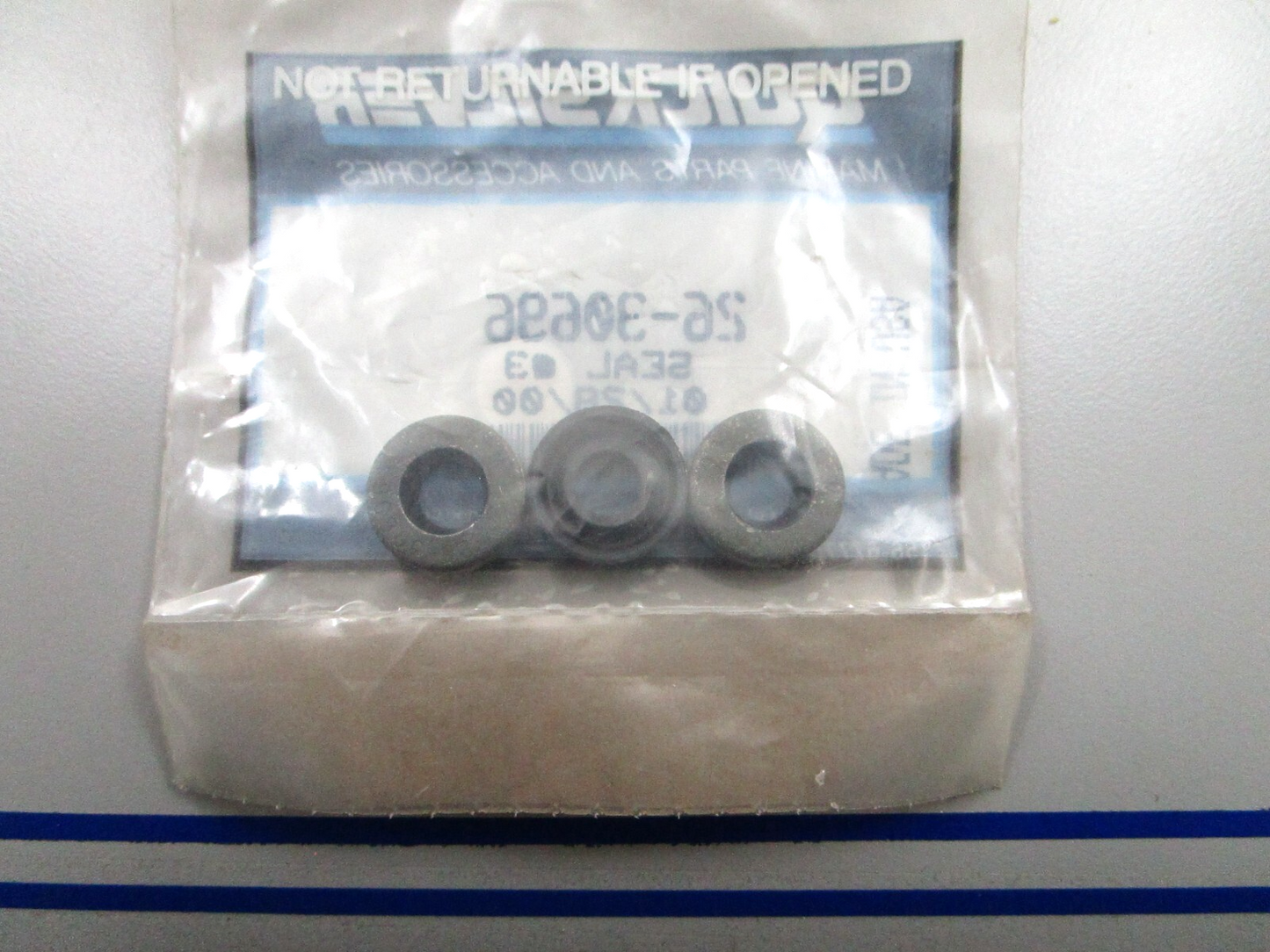 *NEW OEM* (LOT OF 3) 0810 Mercury Quicksilver Oil Seal 26-30696