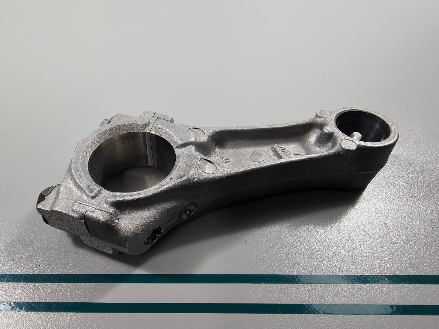 NEW OEM 398578 Briggs & Stratton Connecting Rod 0810