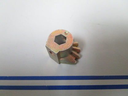 *NEW OEM* 0810 OMC Johnson Evinrude Shift Shaft Gear 324608 0324608