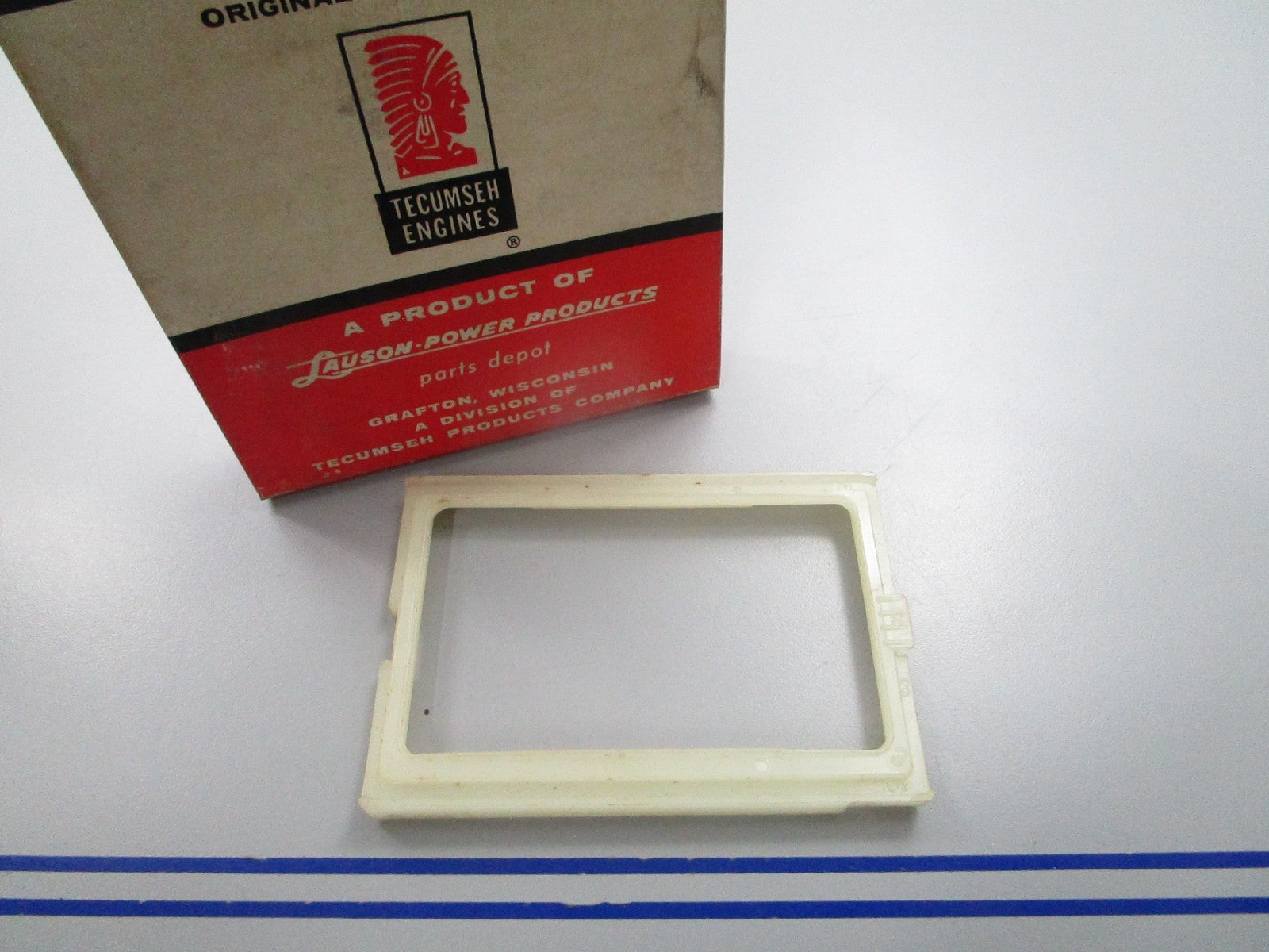 NEW OEM 450227 Tecumseh Air Filter Cover  0810