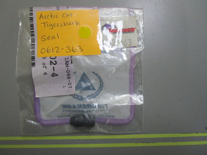 *NEW OEM* 0810 Arctic Cat Tigershark Seal 0612-363
