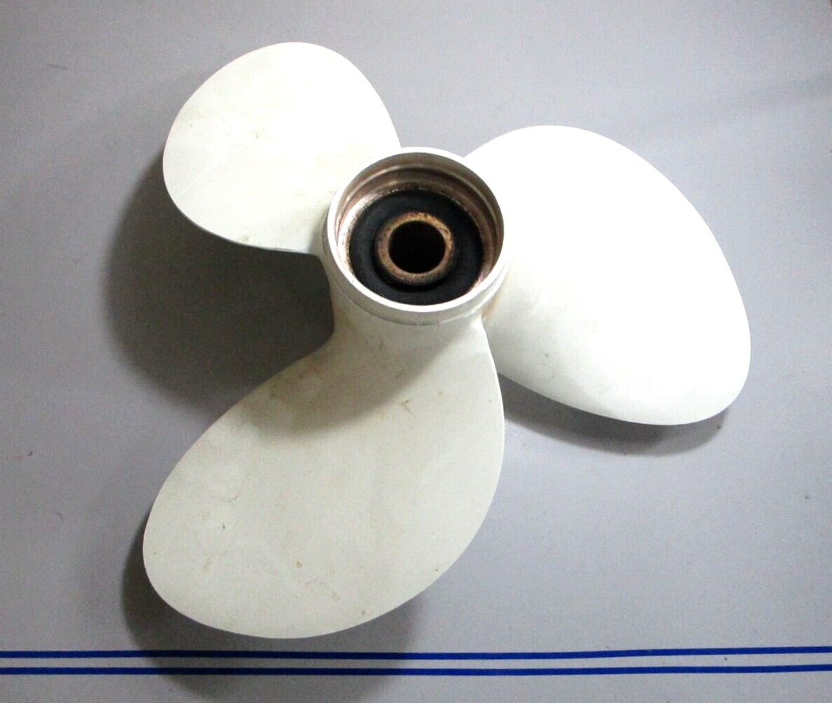 *NEW OEM* 0720 OMC Johnson Evinrude (1968 - 1971) 14 X 12 Propeller 382768