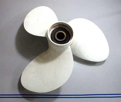 *NEW OEM* 0720 OMC Johnson Evinrude (1968 - 1971) 14 X 12 Propeller 382768