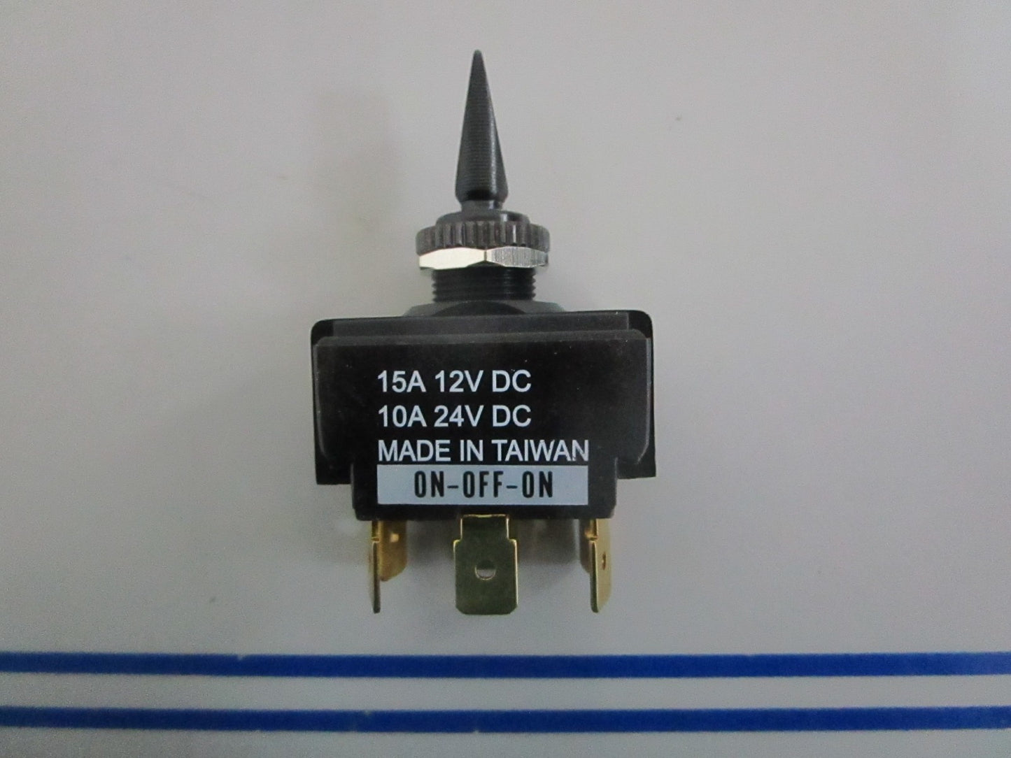 NEW TG40040 Sierra On-Off-On Toggle Switch 0820