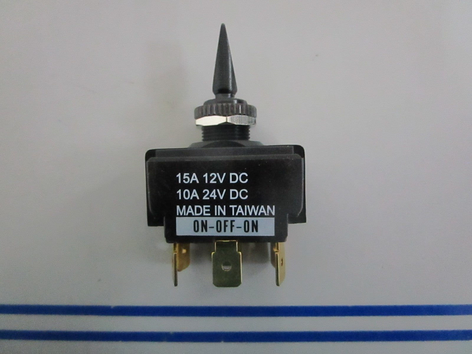 NEW TG40040 Sierra On-Off-On Toggle Switch 0820
