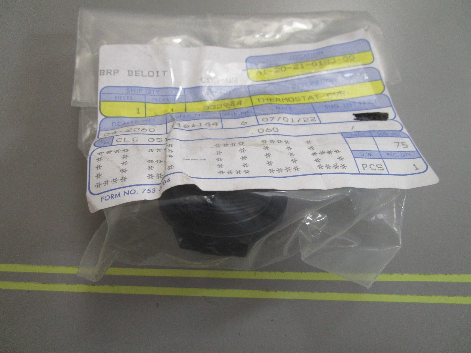 *NEW OEM* 0810 OMC Johnson Evinrude Thermostat Cover 332944 0332944