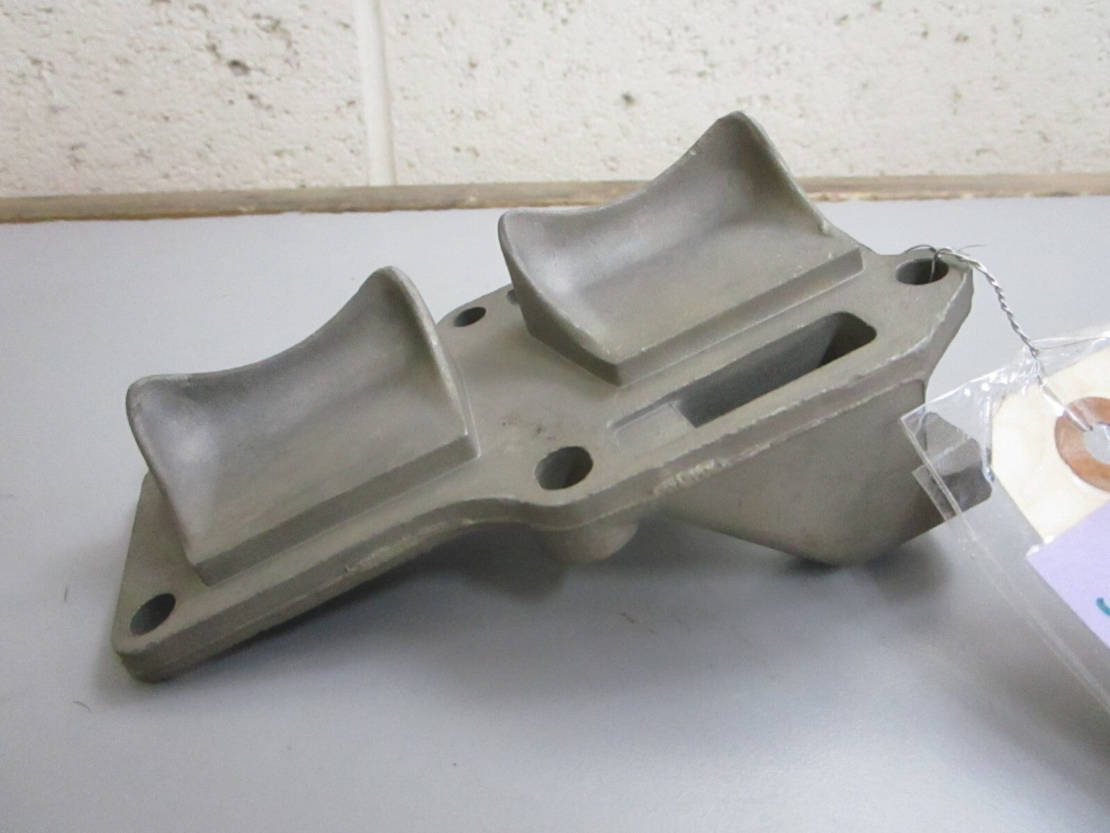 *NEW OEM* 0820 OMC Johnson Evinrude By-Pass Cover 319350 0319350