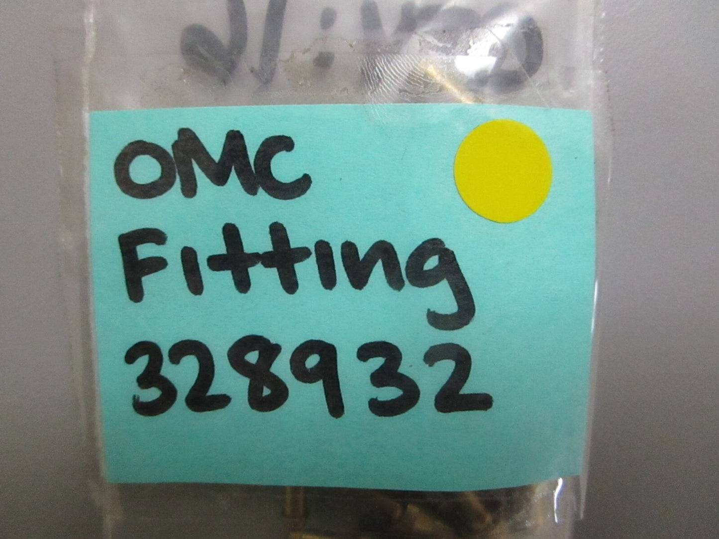 *NEW OEM* 0810 OMC Johnson Evinrude Fitting 328932 0328932