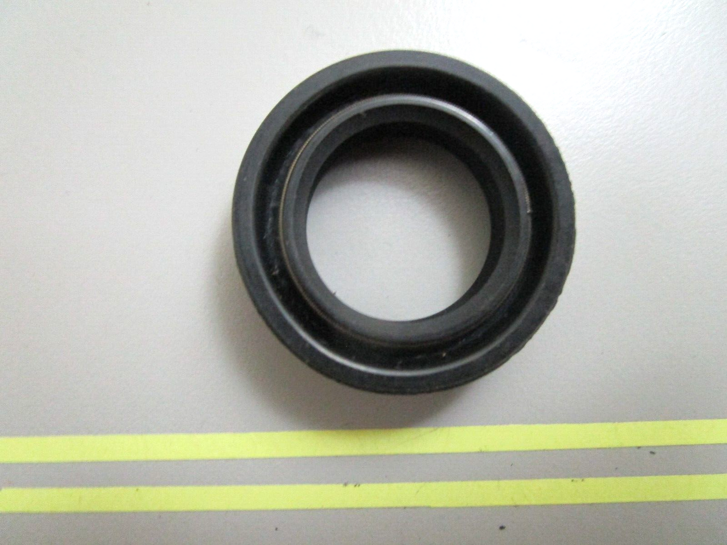 *NEW OEM* 0750 Mercury Quicksilver SEAL F522118