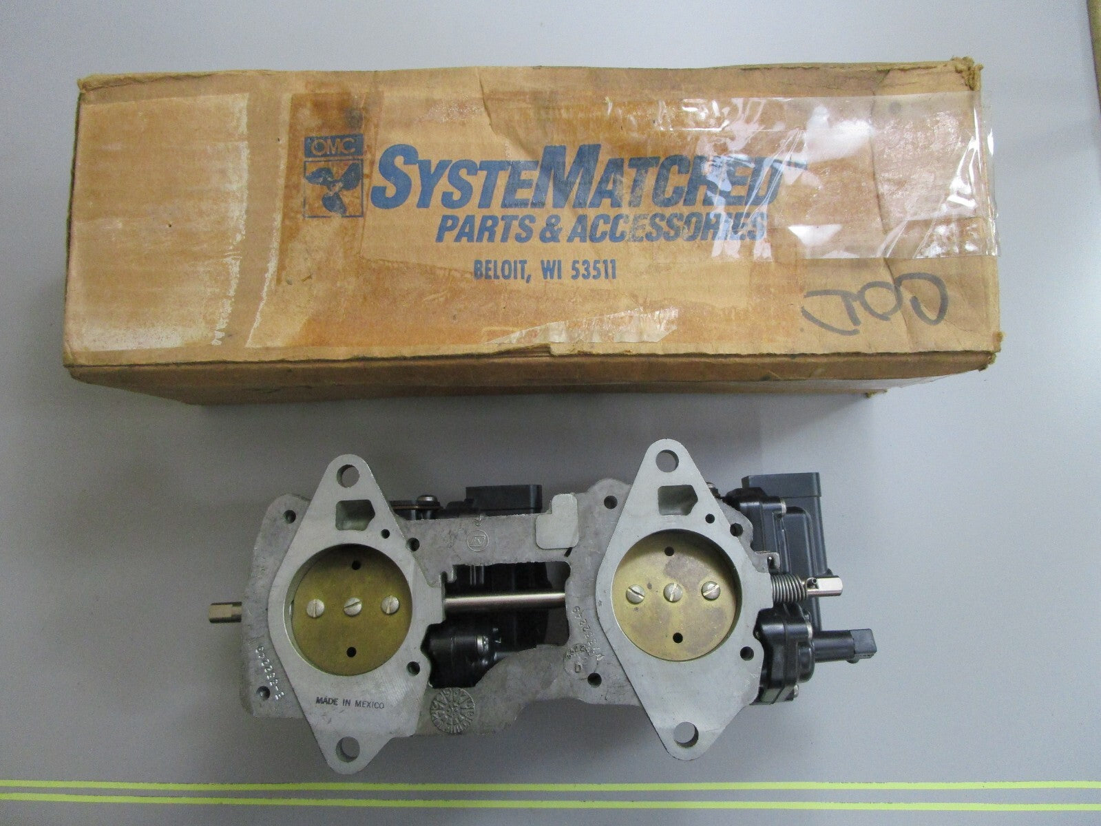 *NEW OEM* 0820 OMC Johnson Evinrude Carburetor 397907 0397907