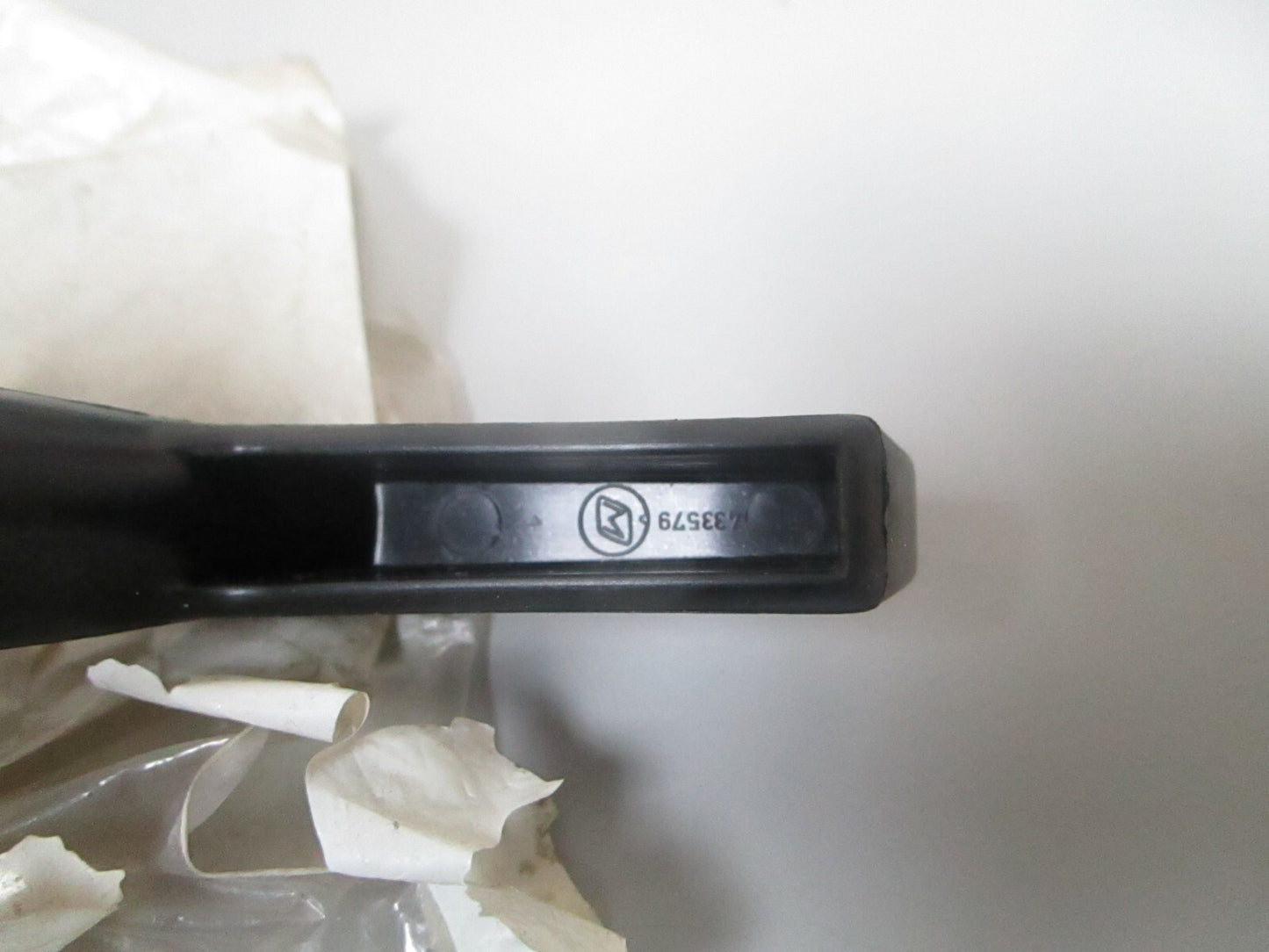 *NEW OEM* 0810 OMC Johnson Evinrude Shift Handle Assembly 433579 0433579