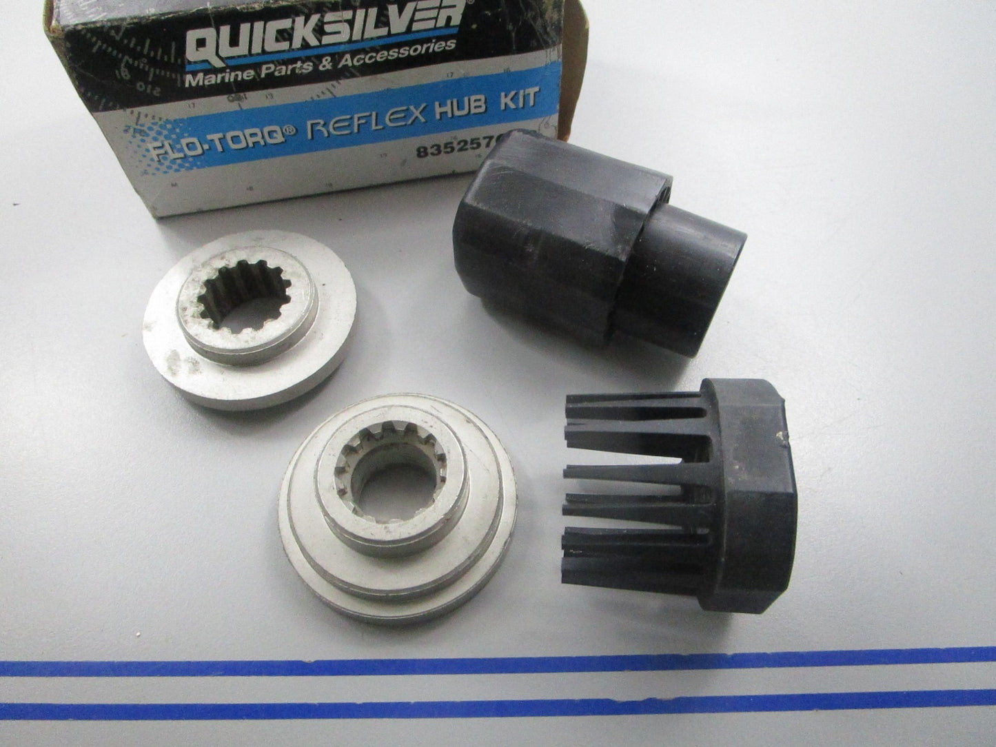 NEW OEM 835257Q12 Mercury Quicksilver Flo-Torq Reflex Hub Kit 0810