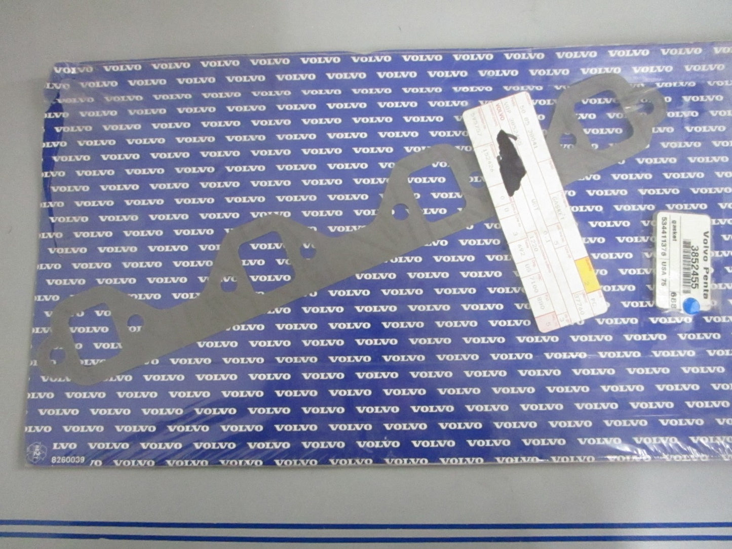 NEW OEM 3852455 Volvo Penta Gasket 0820