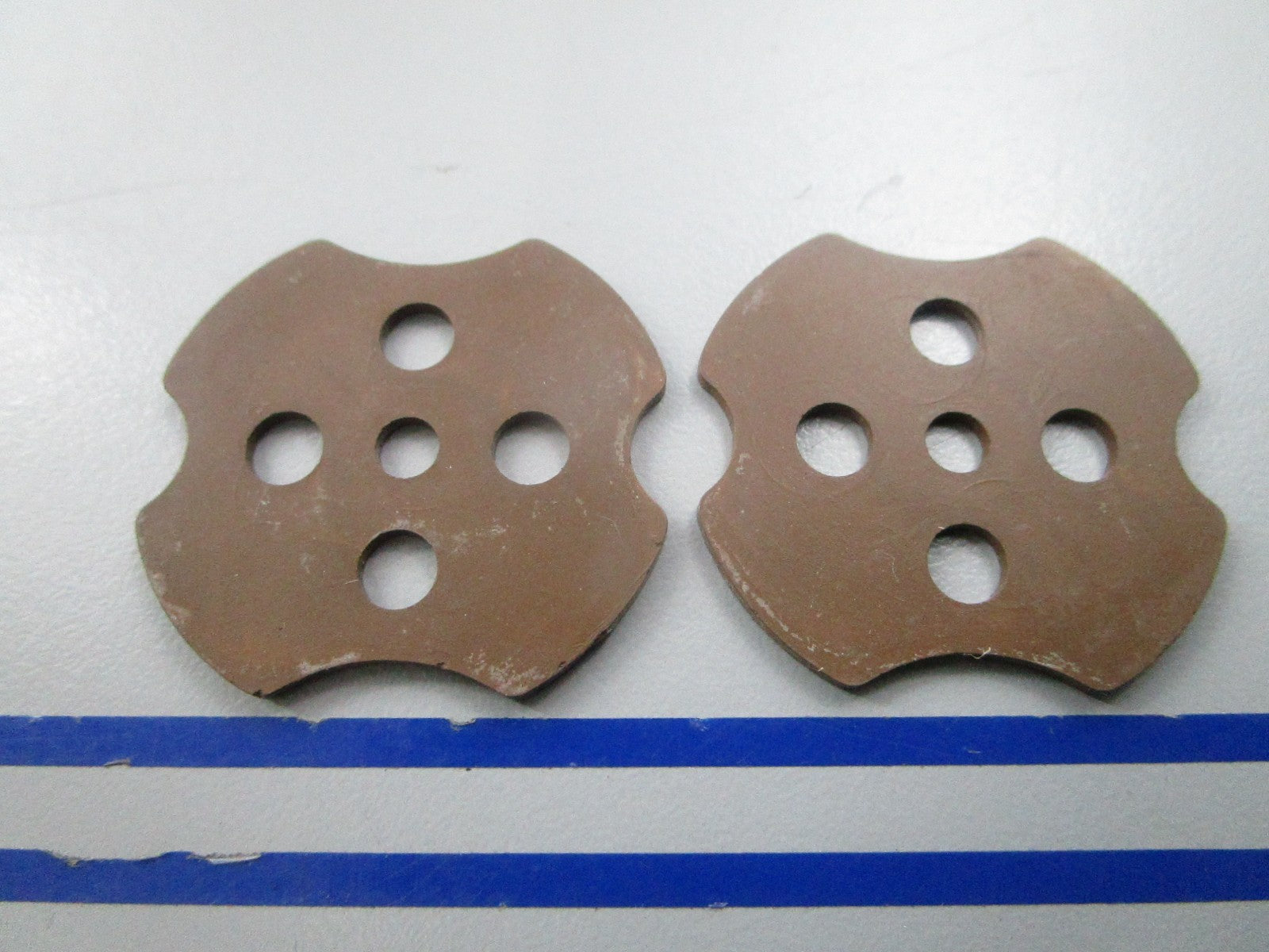 NEW OEM (LOT OF 2) 331363 0331363 OMC Johnson Evinrude Gasket 0810