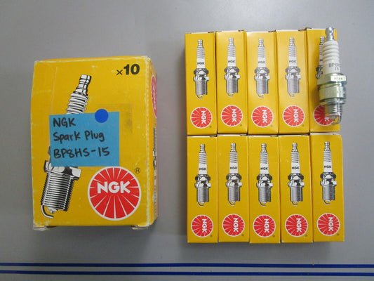*NEW* (LOT OF 10) 0820 NGK Spark Plug BP8HS-15