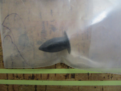 *NEW OEM* 0810 Volvo Penta Retainer 3860524