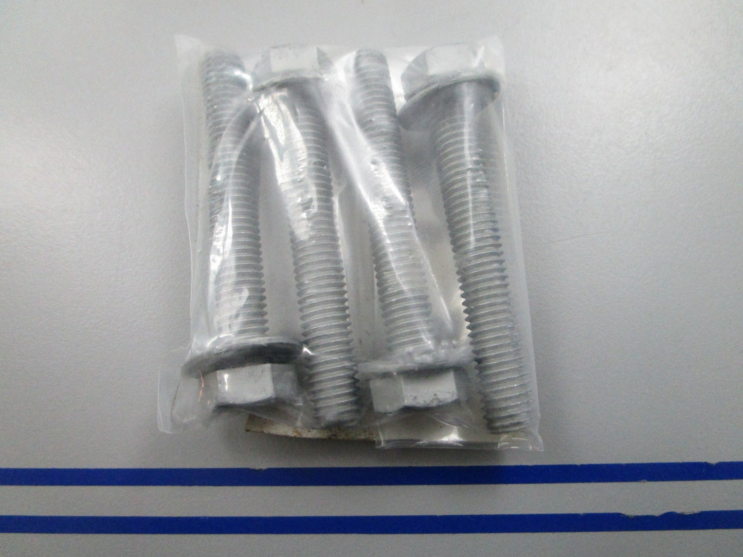 NEW OEM (LOT OF 4) 9101E3-5855 Tohatsu Bolt 0810