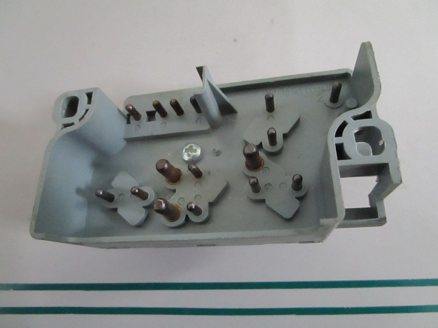 NEW OEM 0038202810 Mercedes-Benz Power Seat Control Module 0820