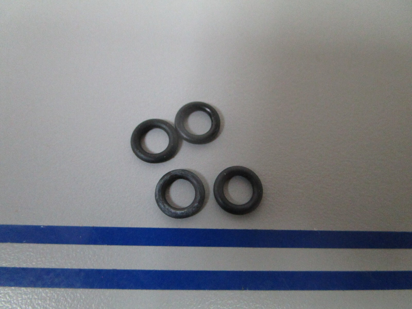 *NEW OEM* (LOT OF 4) 0810 OMC Johnson Evinrude Seal 307853 0307853