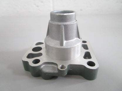 NEW OEM 6G8-45331-00-5B Yamaha Bearing Housing 0820