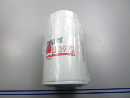 NEW OEM LF3972 Fleetguard Lube Filter 0810