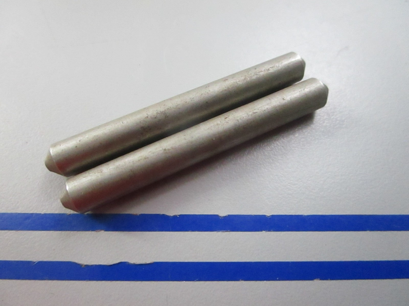 NEW OEM (LOT OF 2) 328825 0328825 OMC Johnson Evinrude Shifter Arm Pin 0810