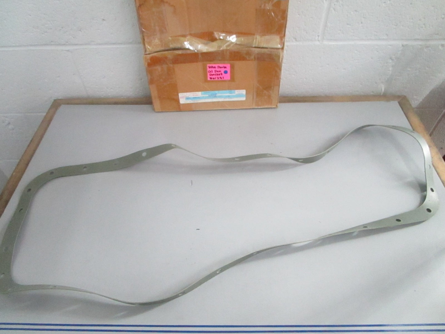 NEW OEM Volvo Penta 861251 Oil Pan Gasket 0820