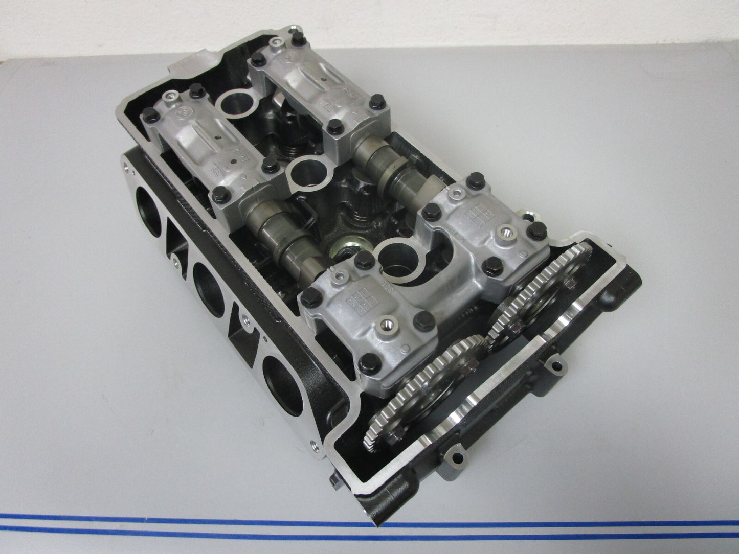 *NEW OEM* 0720 Yamaha Wave Runner Cylinder Head 6EY-11110-00-00