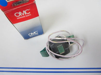 *NEW OEM* 0810 OMC Johnson Evinrude Coil & Lamination 581635 0581635