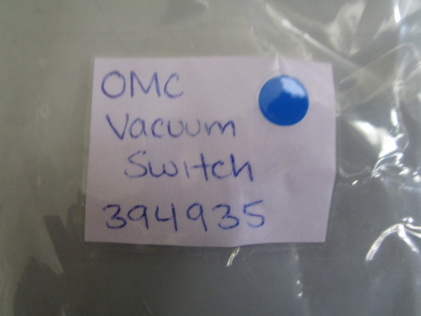 *NEW OEM* 0810 OMC Johnson Evinrude Vacuum Switch 394935 0394935