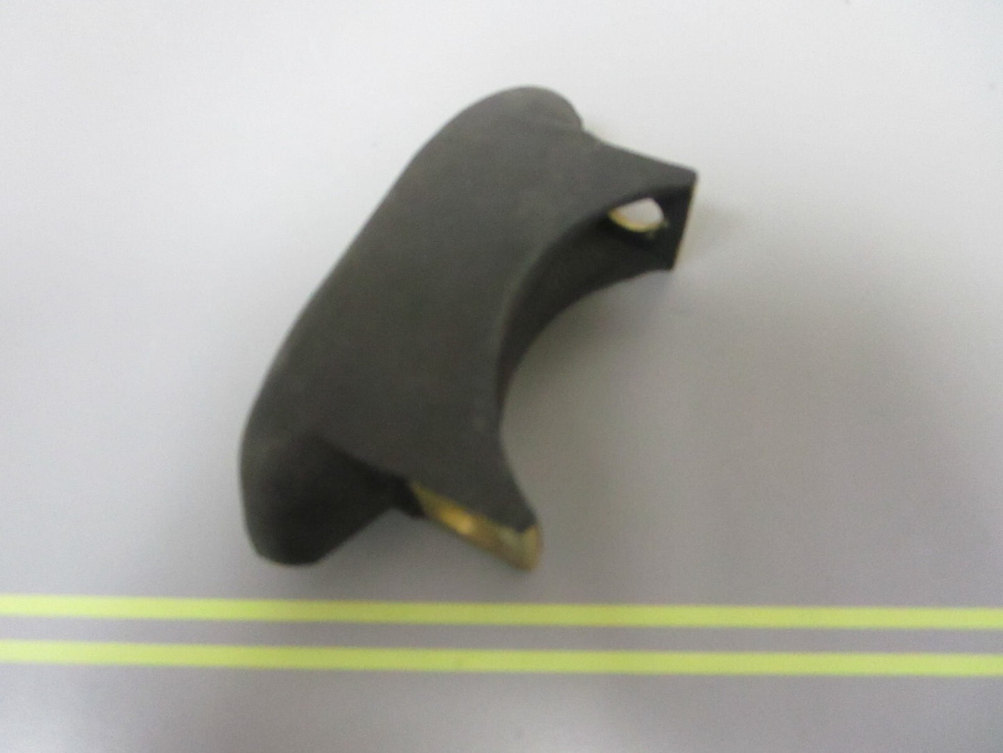 *NEW OEM* 0810 OMC Johnson Evinrude Bumper 379259 0379259