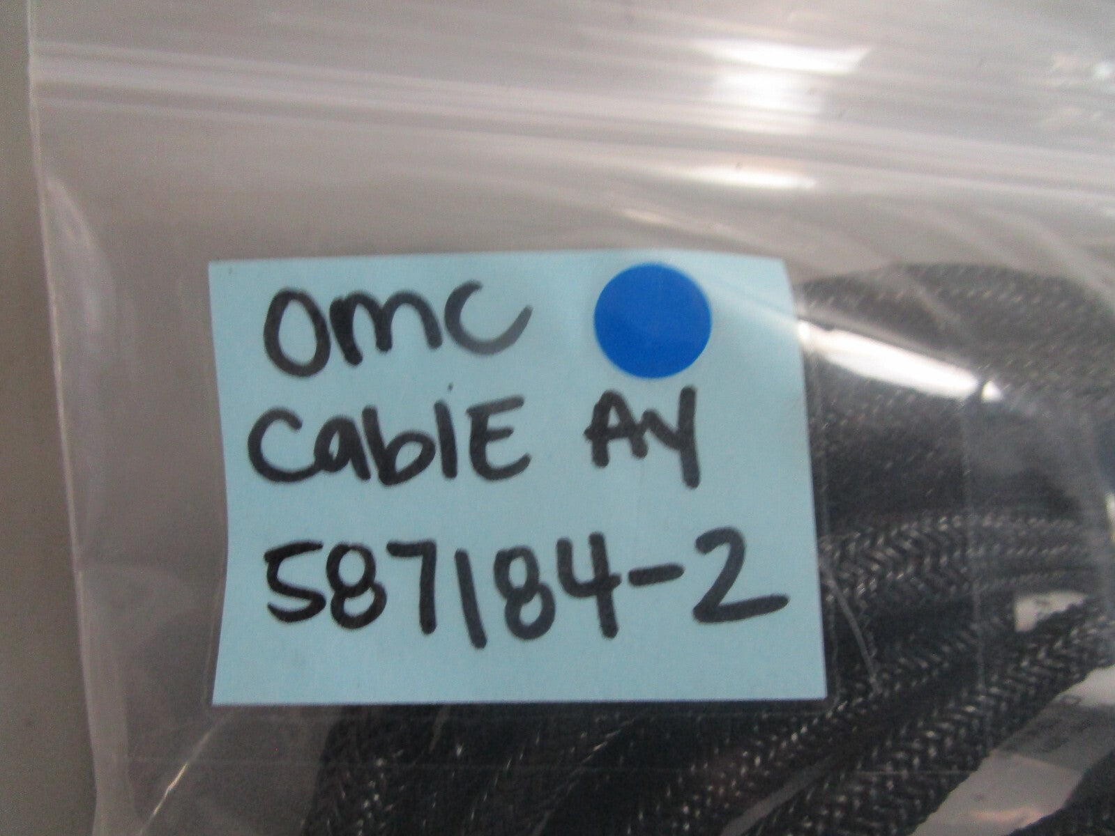 *NEW OEM* 0810 OMC Johnson Evinrude Cable Assembly 587184-2