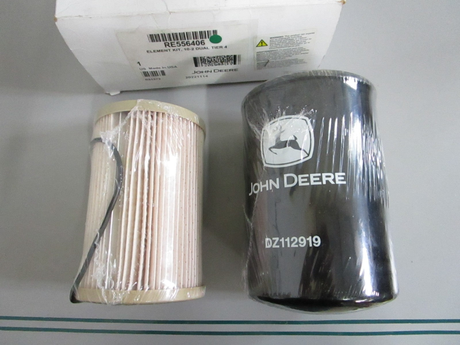 John Deere RE556406 Primary Final Fuel Filter Kit 10-2 Dual Tier 4 NEW OEM 0820
