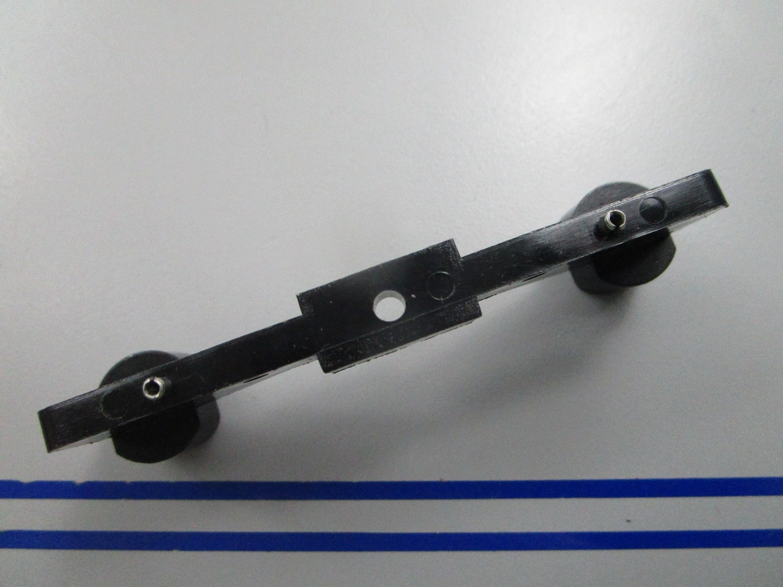 NEW OEM 115400 Crown Support Arm Bracket 0810