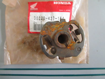 NEW OEM 30220-427-164 Honda Spark Advancer Assy 0820