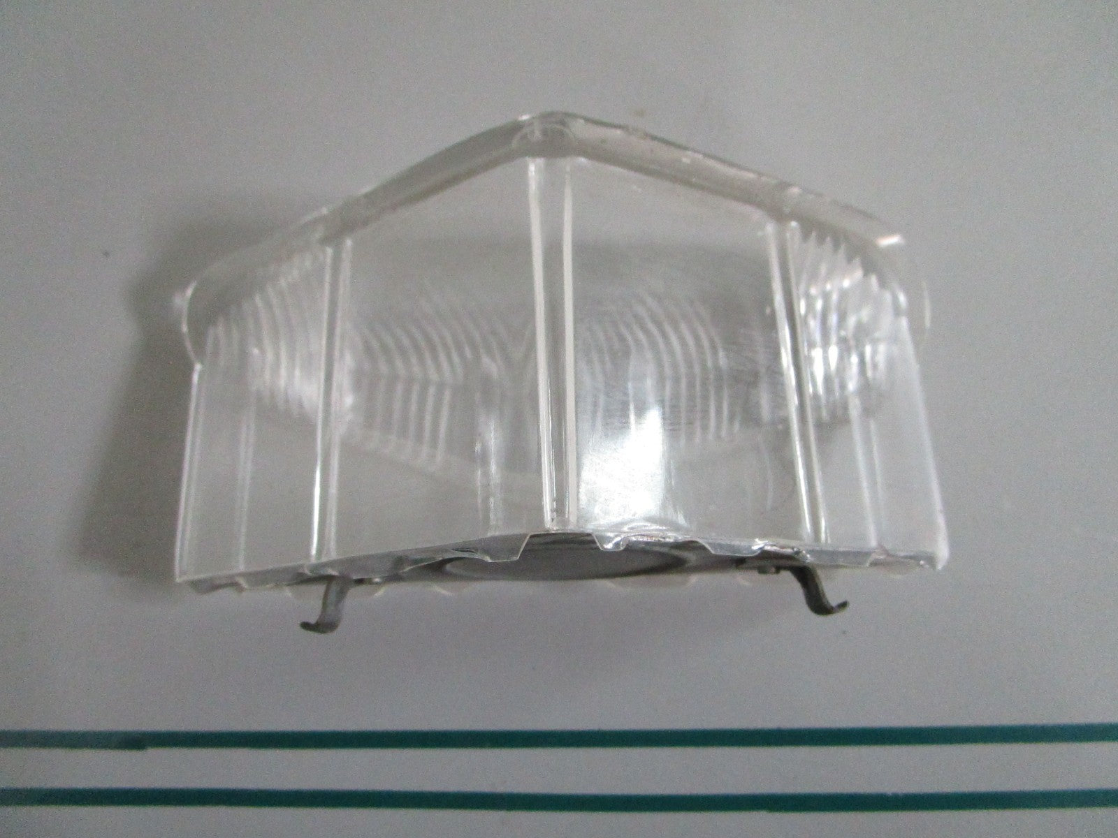 NEW OEM 1118260590 Mercedes-Benz Left Lens 0820