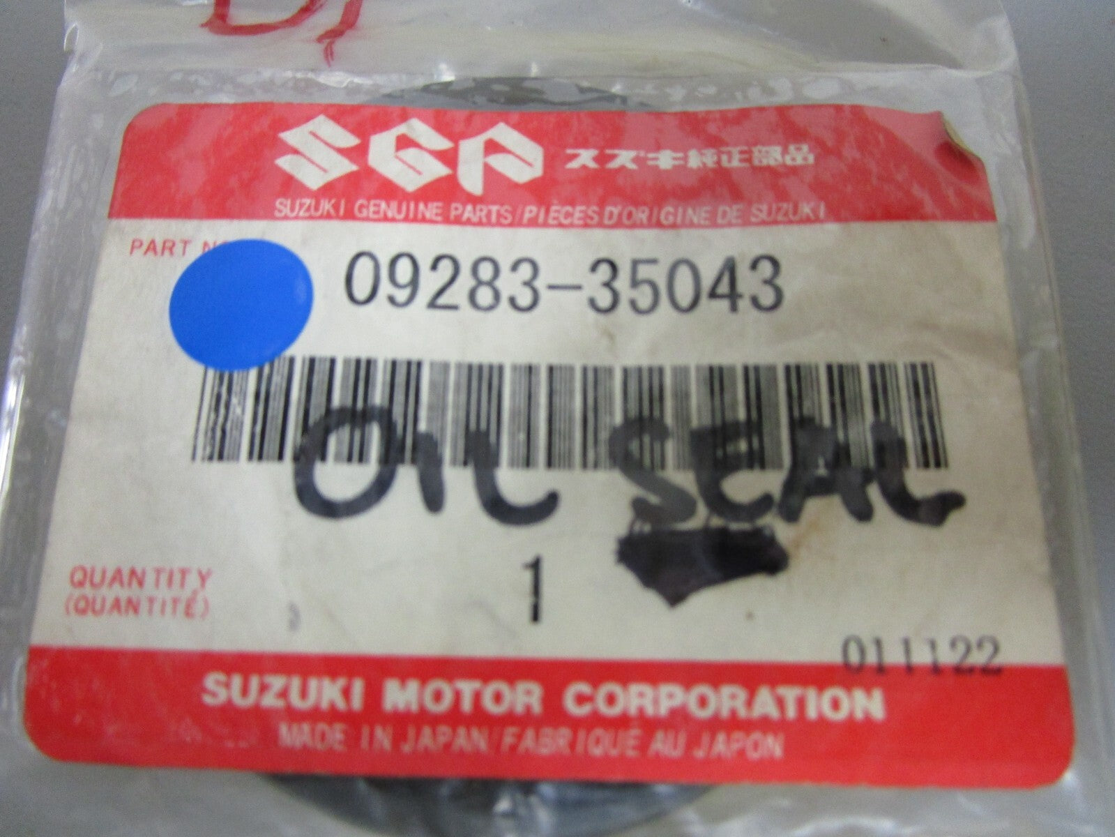 *NEW OEM* 0810 Suzuki Oil Seal 09283-35043