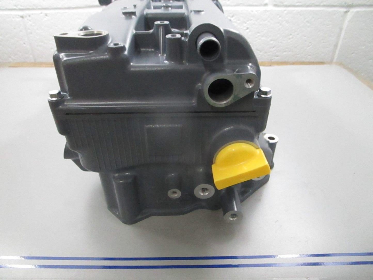 *NEW OEM* 0720 Suzuki DF 250 275 Port Cylinder Head Assembly 12000-93Y90