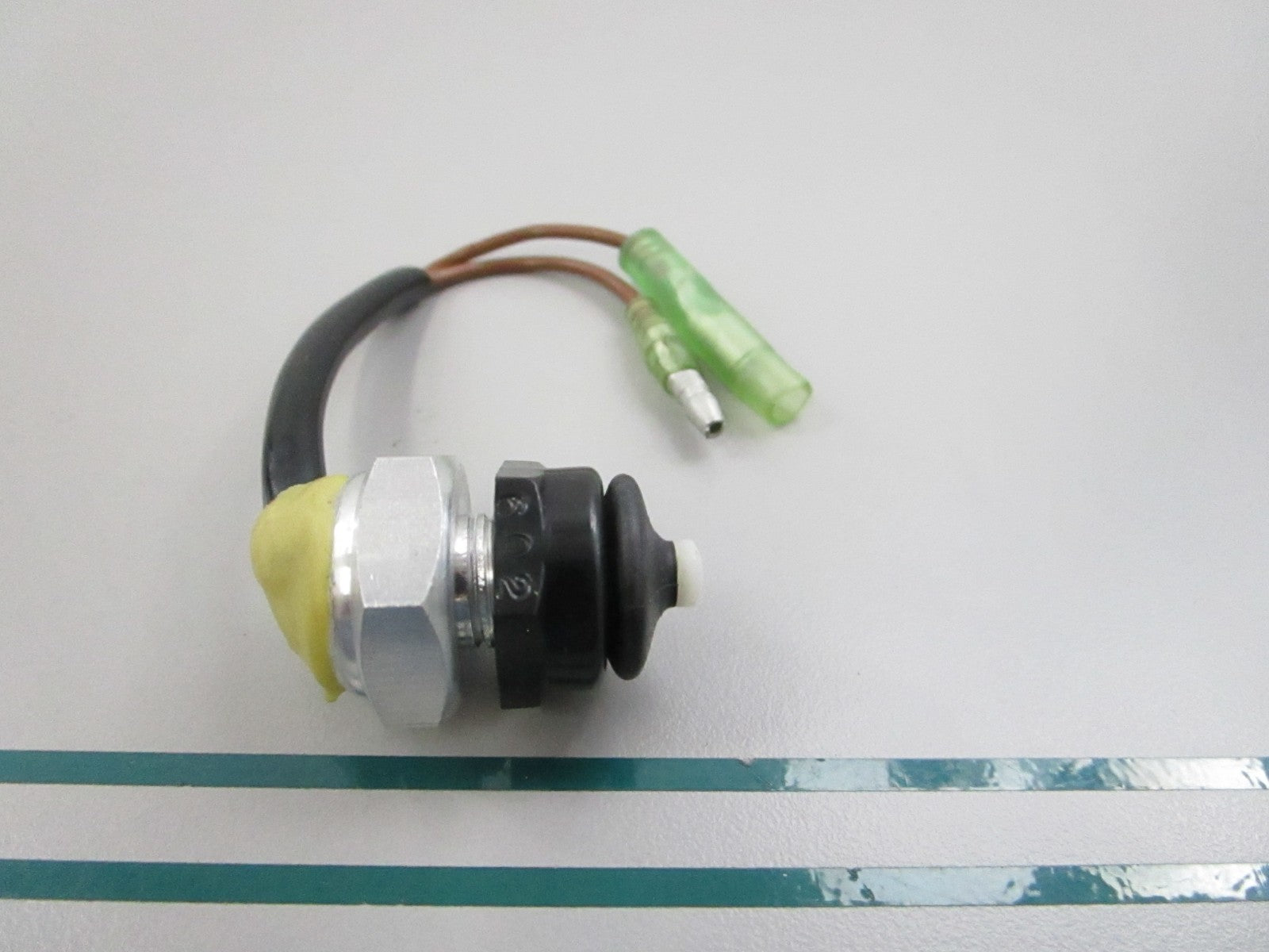 NEW OEM 689-82540-01-00 Yamaha Neutral Switch Assembly 0810