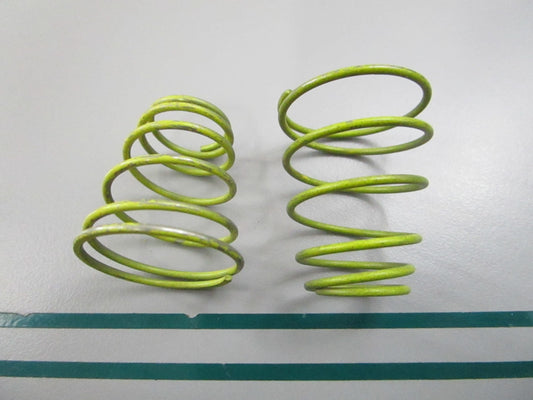 NEW OEM (LOT OF 2) 343977 0343977 OMC Johnson Evinrude Spring 0810