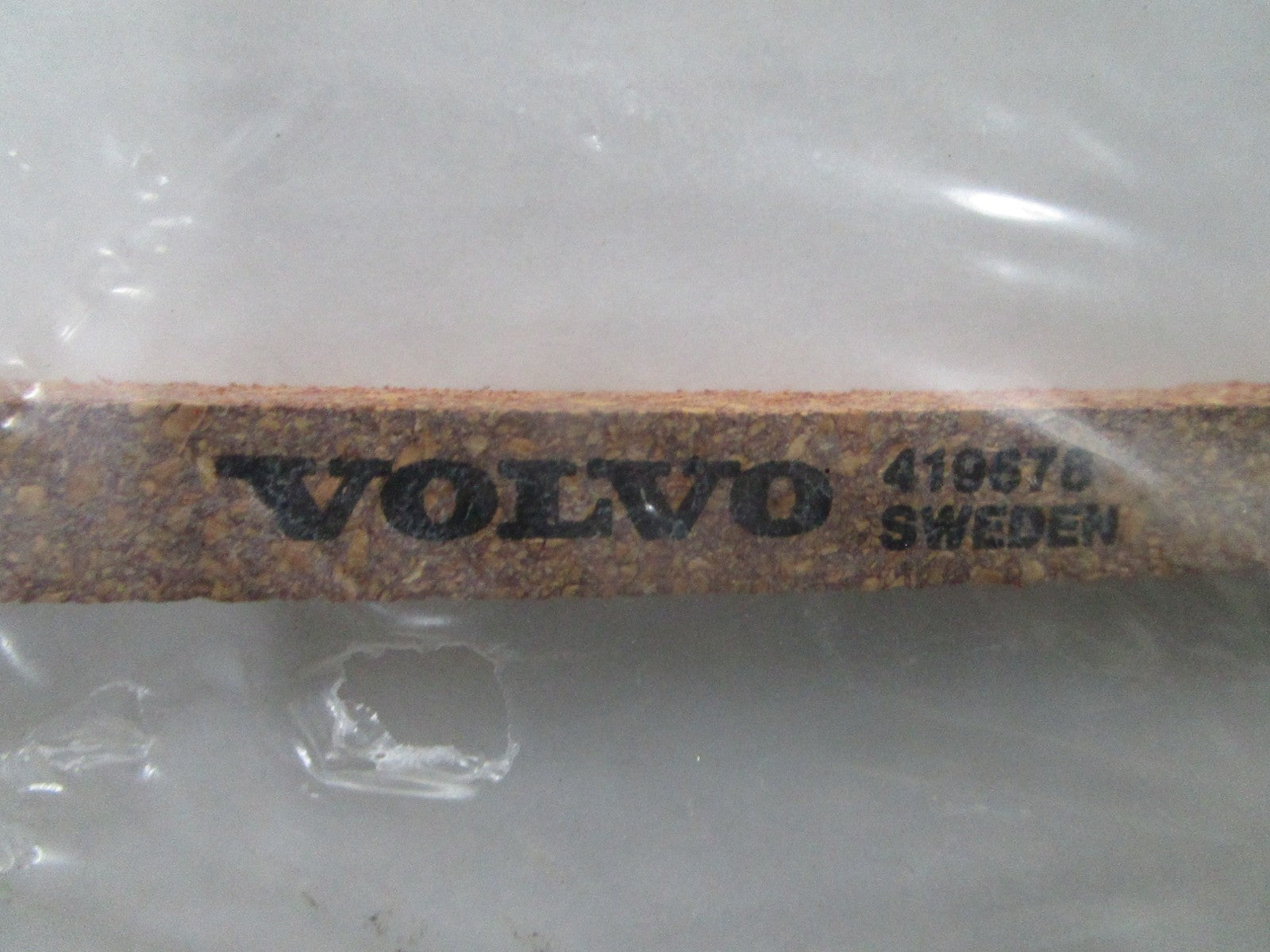 *NEW OEM* 0810 Volvo Penta Gasket 419678