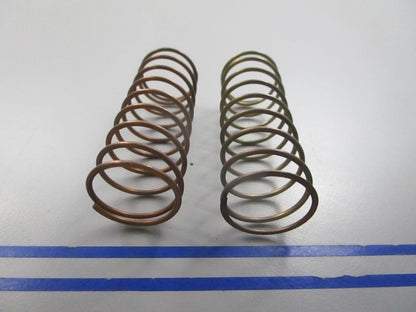NEW OEM (LOT OF 2) 304499 0304499 OMC Johnson Evinrude Spring 0810