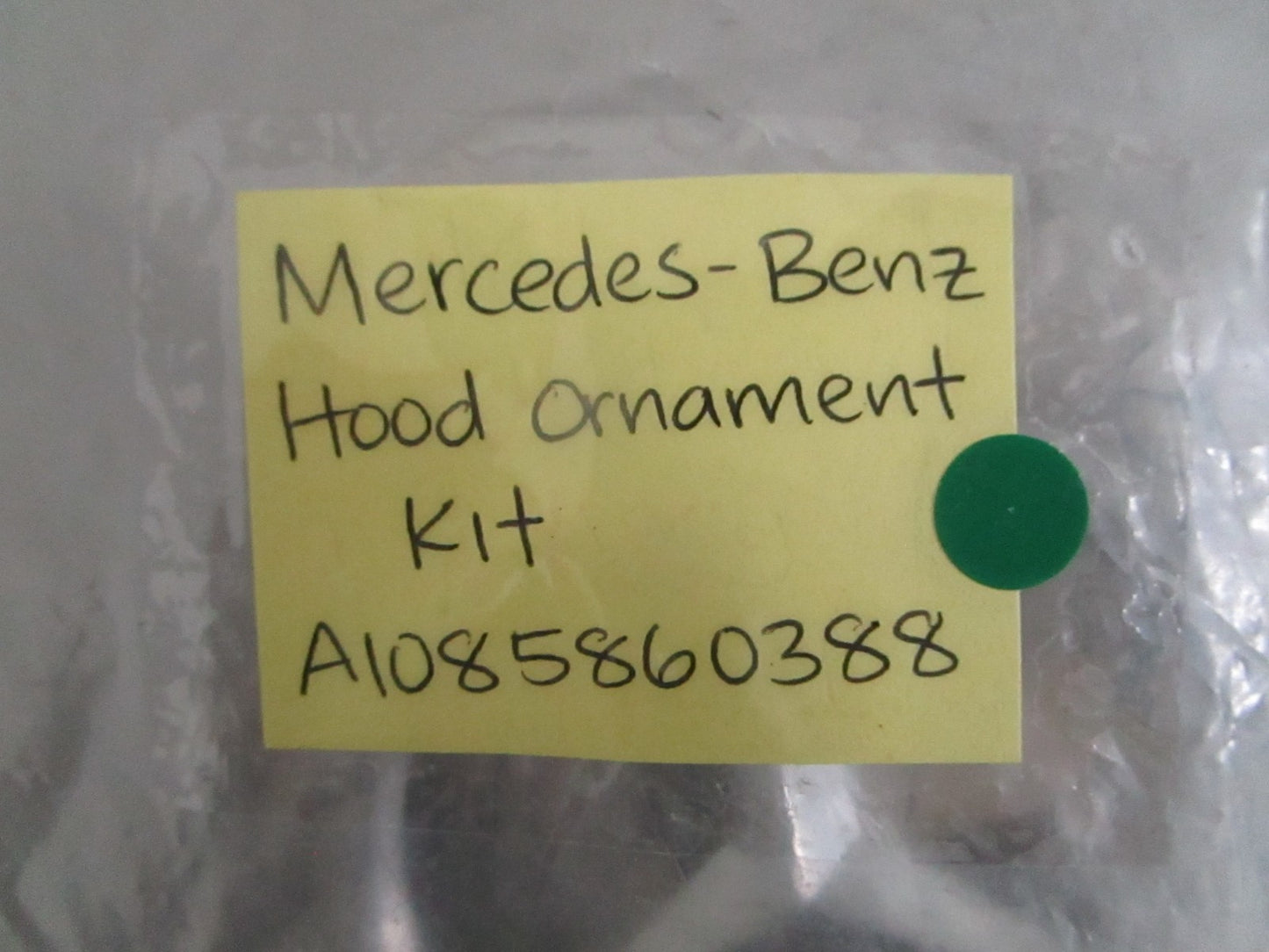 NEW OEM A1085860388 Mercedes-Benz Hood Ornament Kit 0820