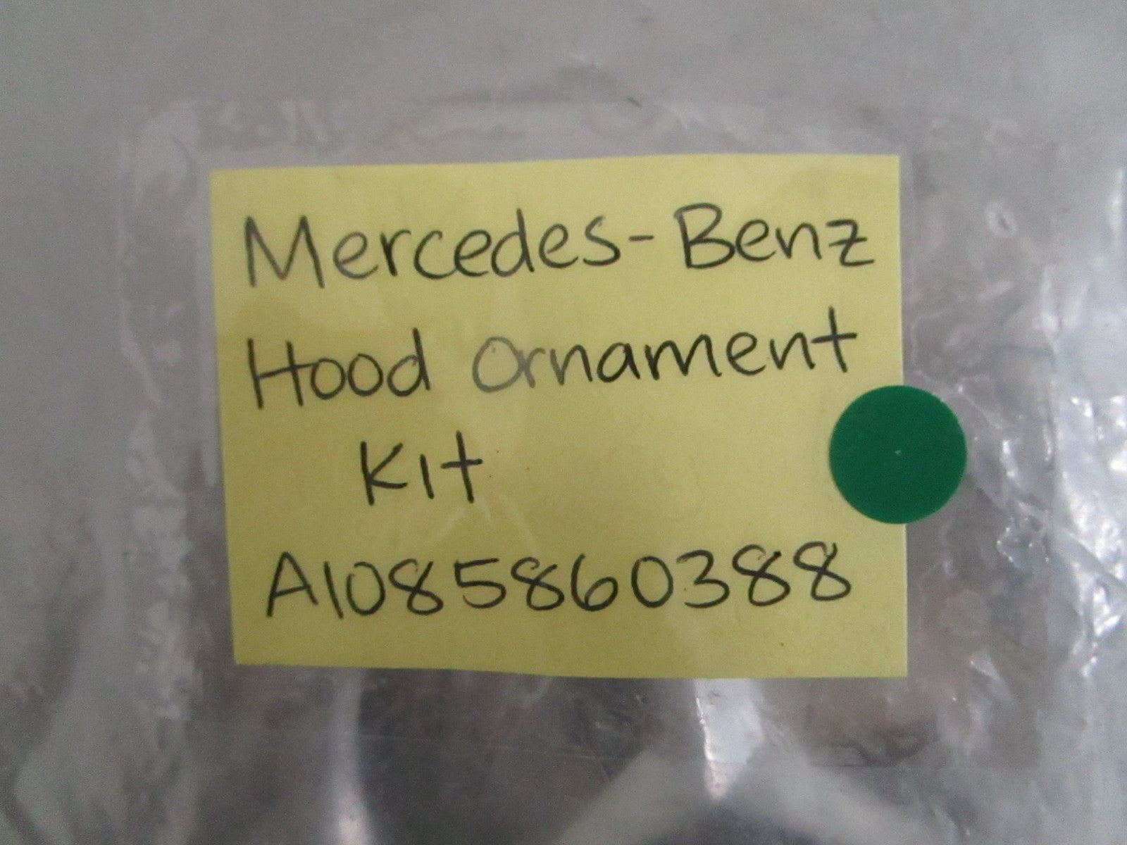 NEW OEM A1085860388 Mercedes-Benz Hood Ornament Kit 0820