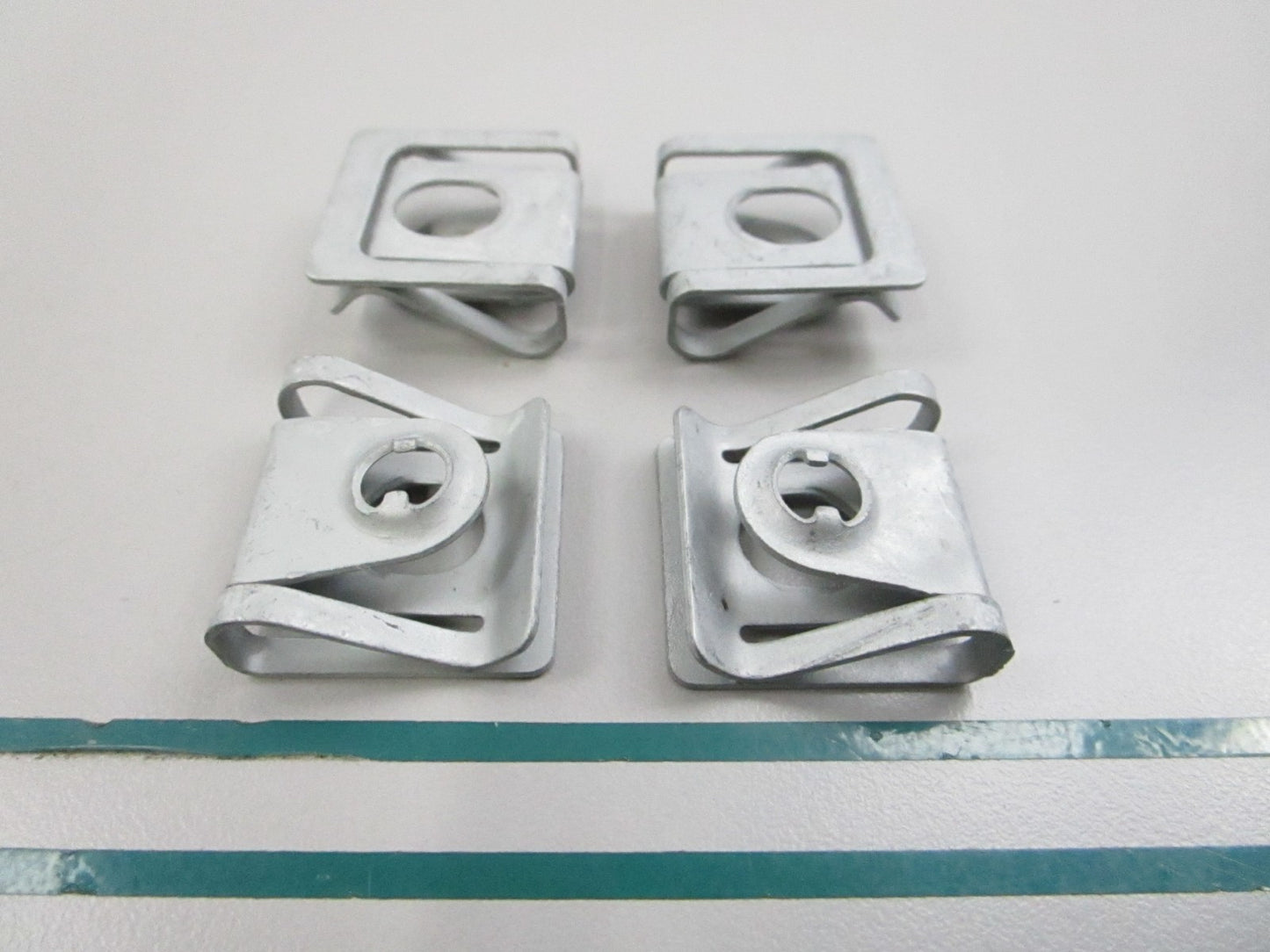 NEW OEM (LOT OF 4) 7710808 Polaris Clip 0810
