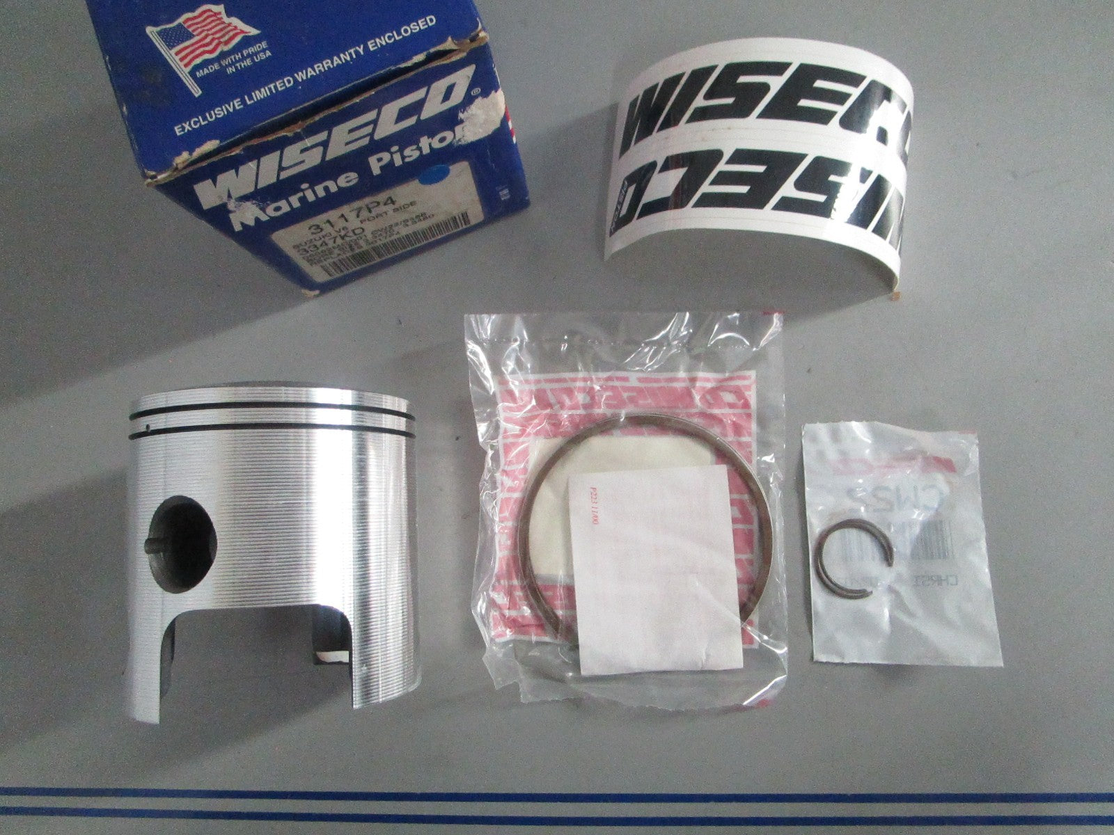 NEW 3117P4 Wiseco Piston Kit For Suzuki Replaces: 3017P4 0820