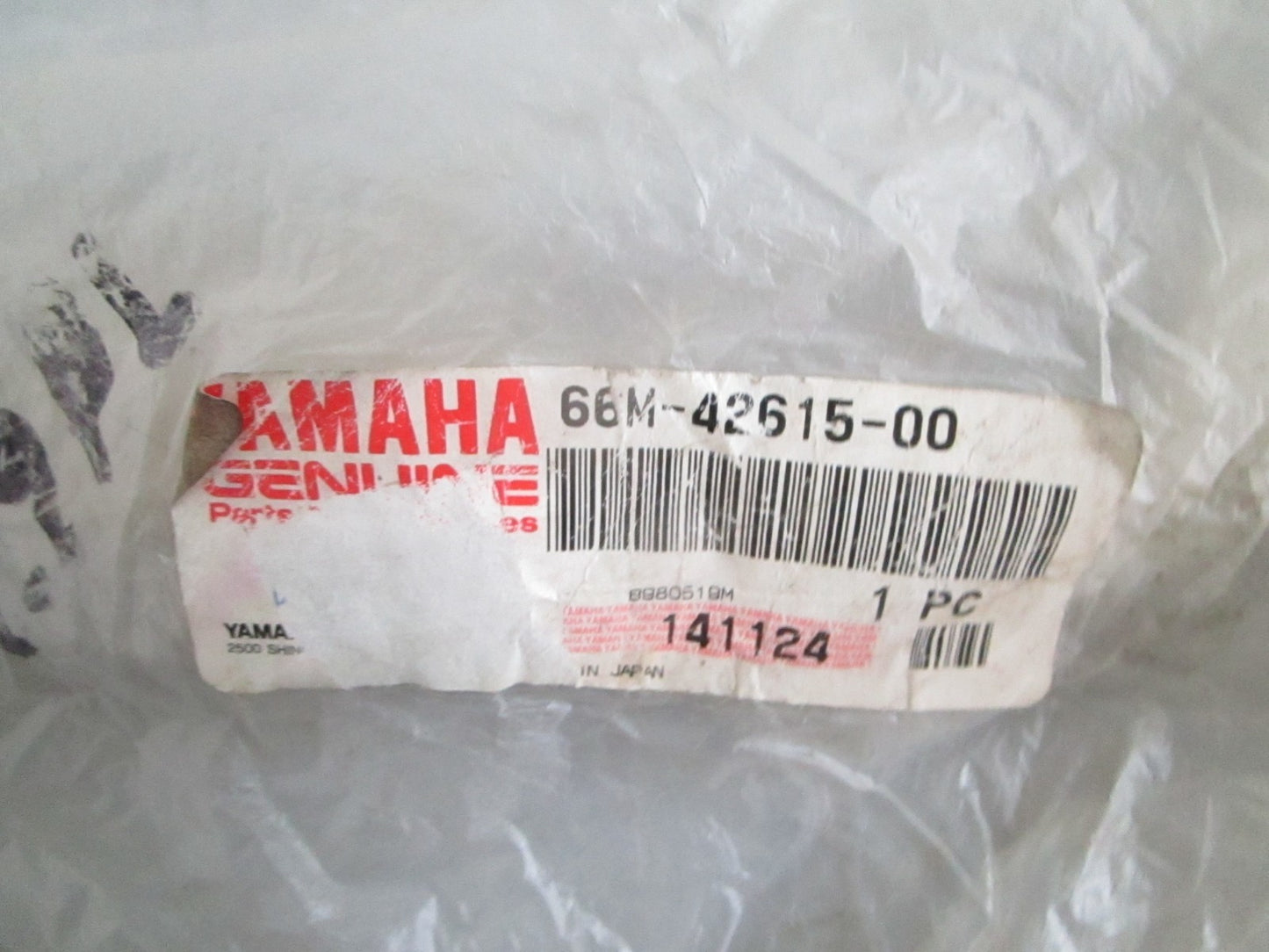 NEW OEM 66M-42615-00-00 Yamaha Seal 0820