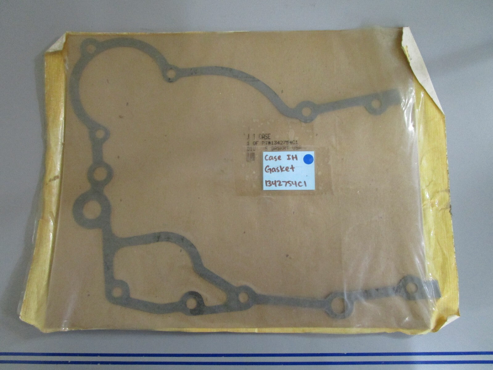 *NEW OEM* 0820 Case IH Gasket 1342754C1